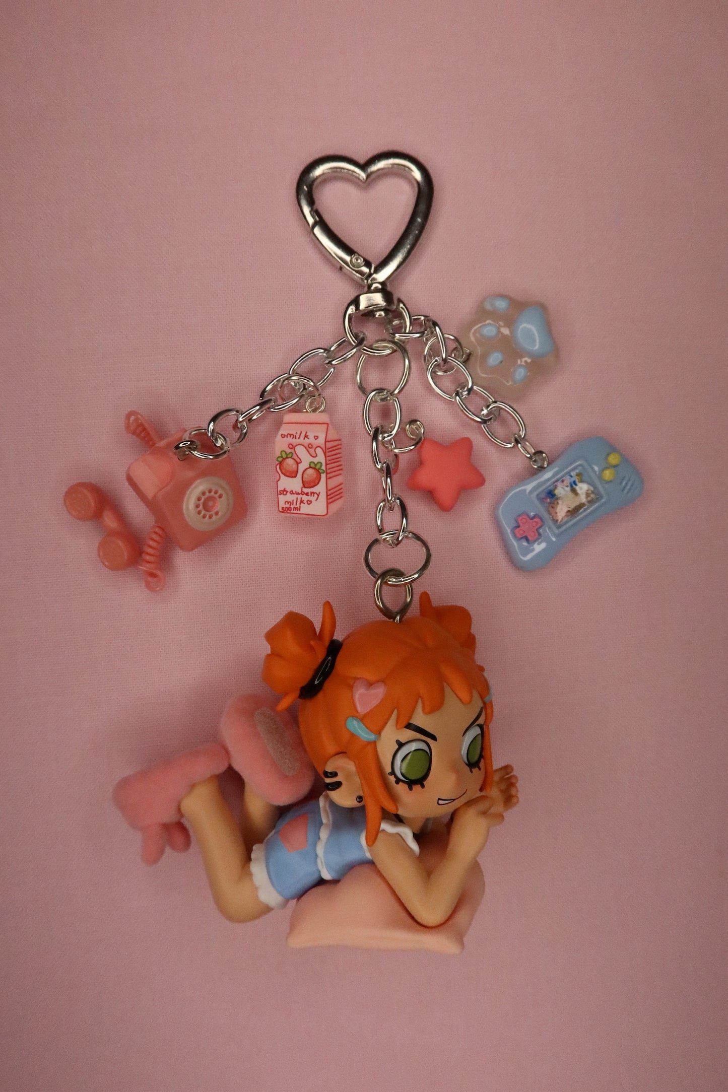 Peach Riot Sleepover- Gigi Prank Call